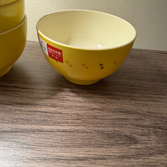 Daiso Japan Yellow bowls duck - Picture 4 of 4